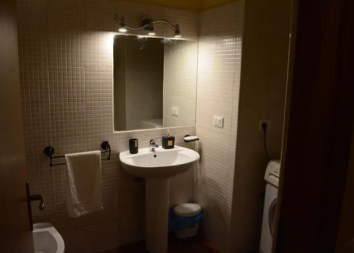 Apartment Center Typical *